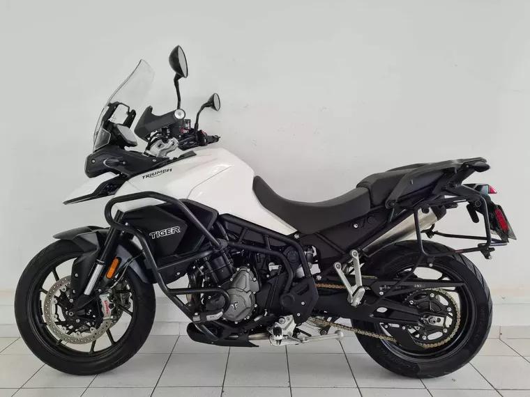 Triumph Tiger 900 Branco 5