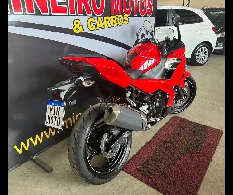 Kawasaki Ninja Vermelho 4