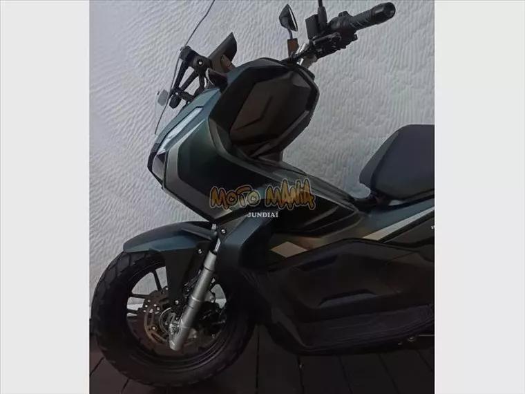 Honda Honda ADV Verde 13