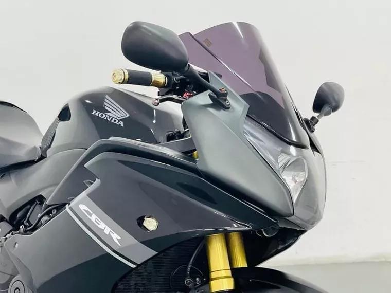 Honda CBR 600 Preto 10