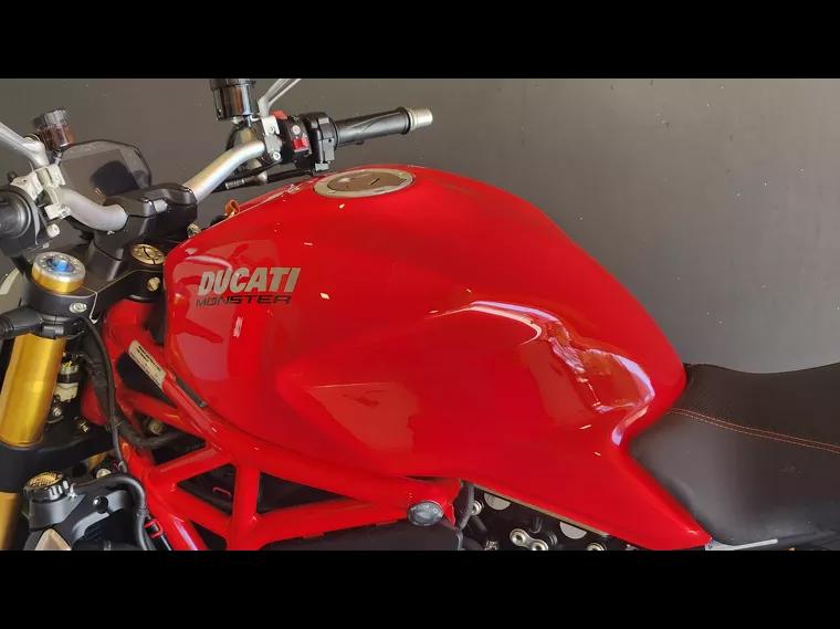 Ducati Monster Vermelho 2