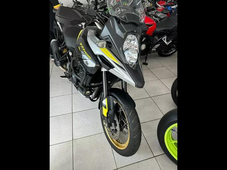 Suzuki V-Strom Amarelo 4