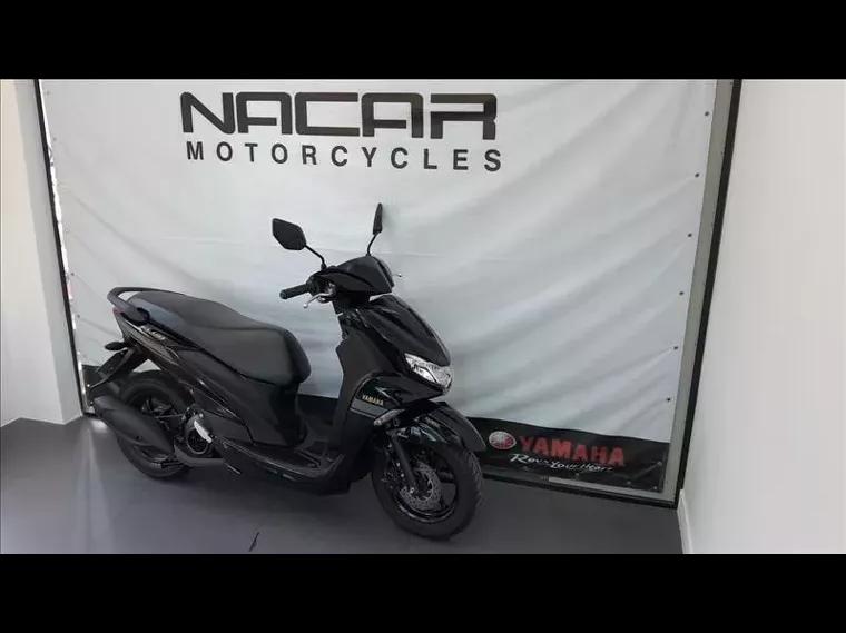 Yamaha Fluo Preto 6