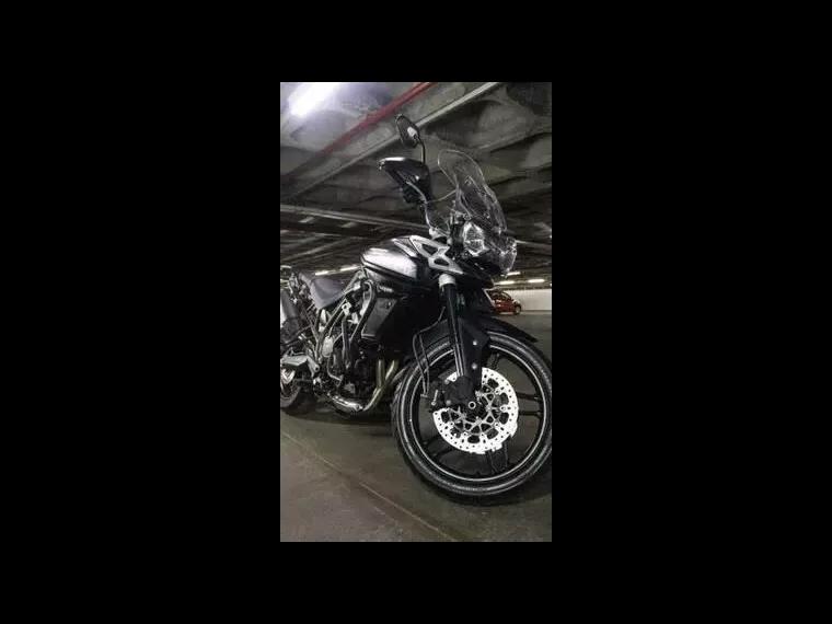 Triumph Tiger 800 Preto 6