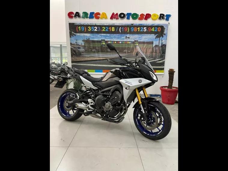 Yamaha MT-09 Preto 15