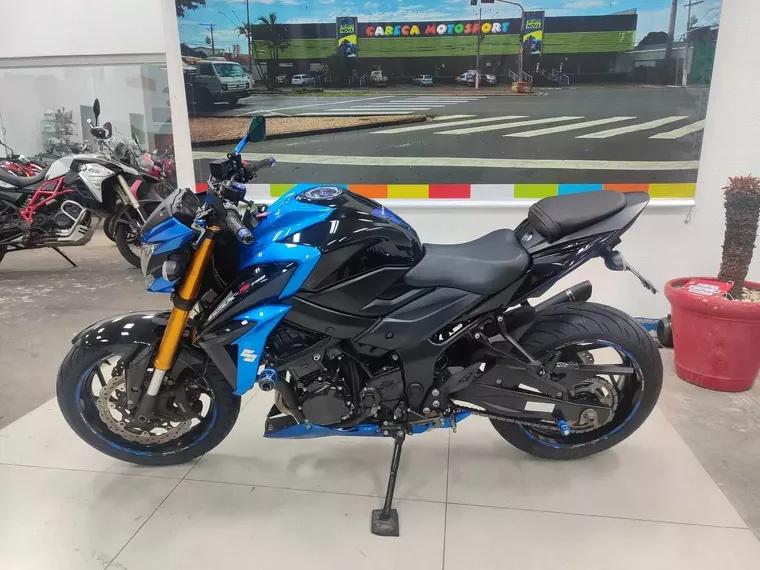 Suzuki GSX-S Azul 4