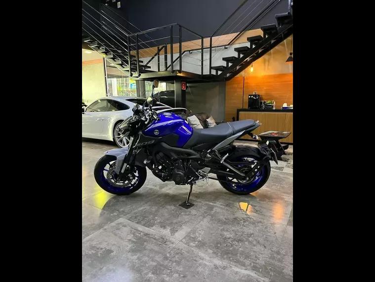Yamaha MT-09 Azul 2