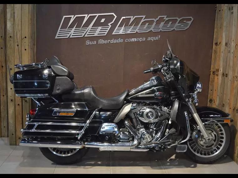 Harley-Davidson Electra Glide Preto 1