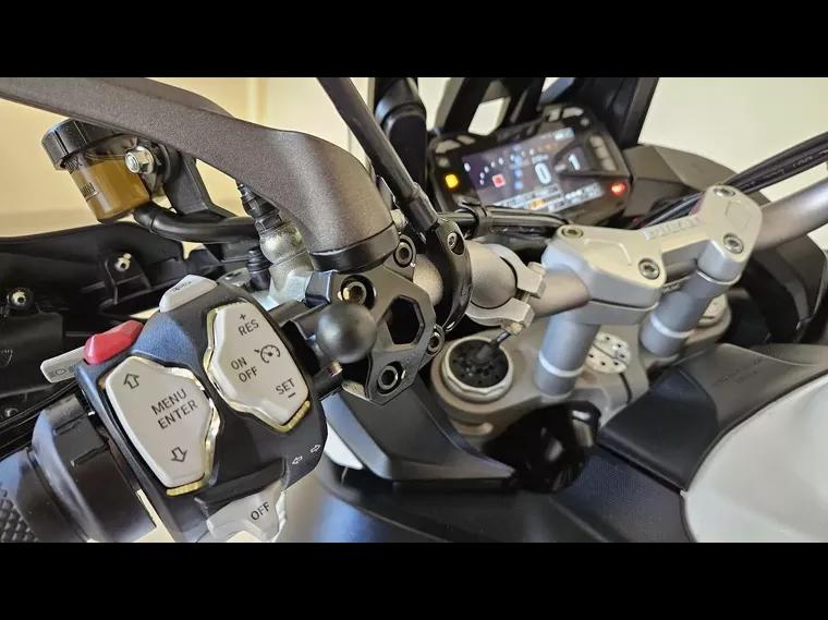 Ducati Multistrada Branco 3