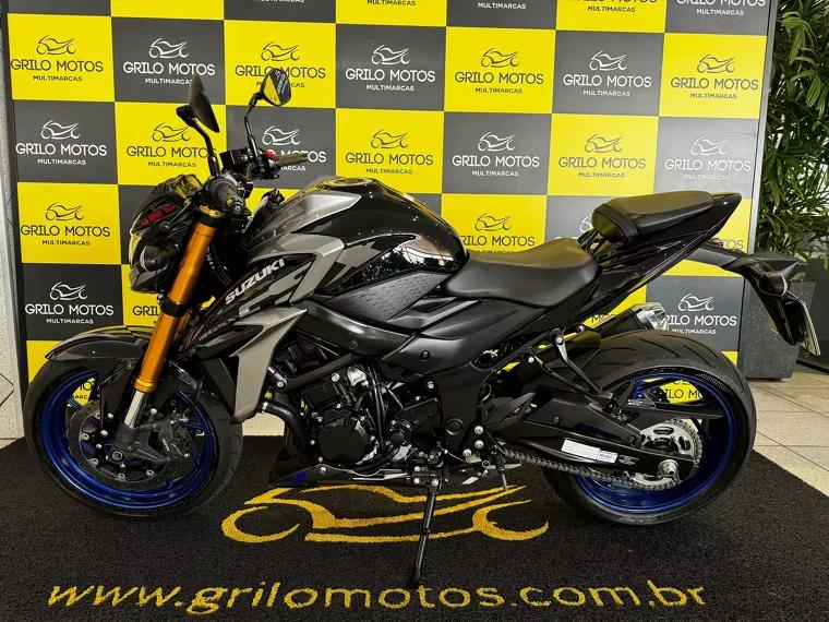 Suzuki GSX-S Preto 5