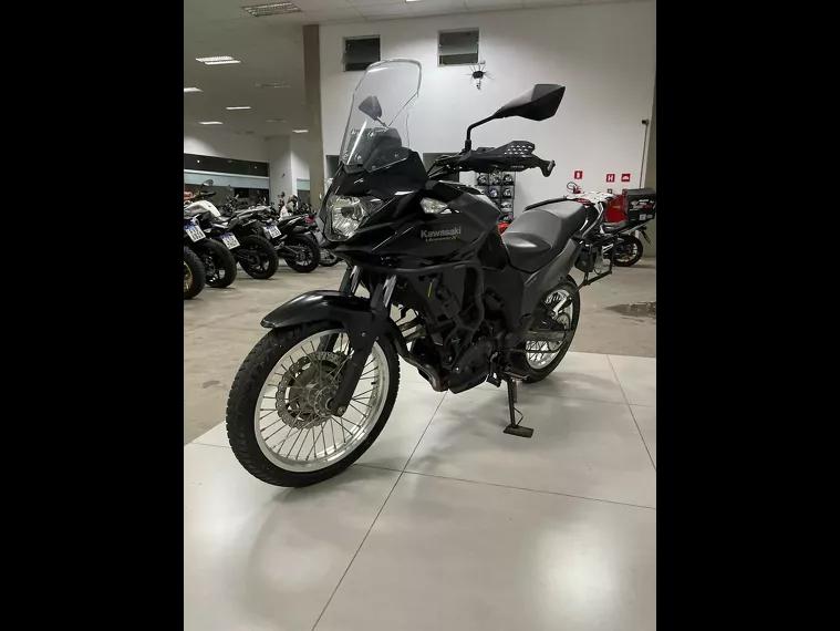 Kawasaki Versys Preto 10