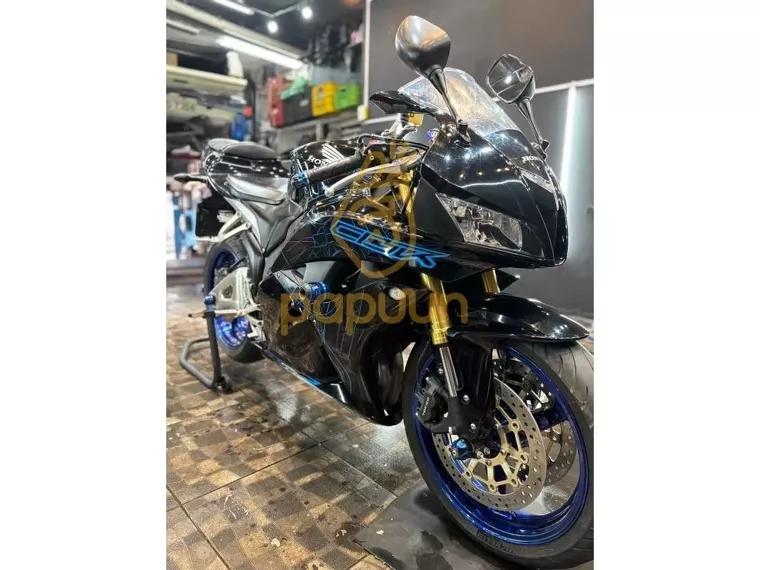 Honda CBR 600 Preto 1