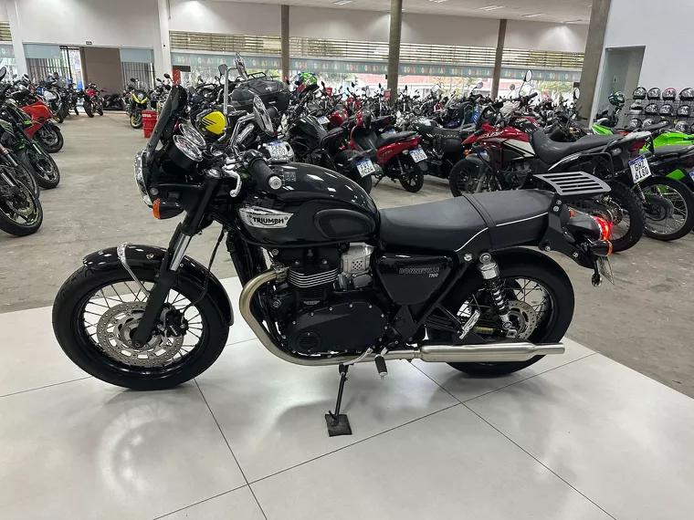 Triumph Bonneville Preto 13