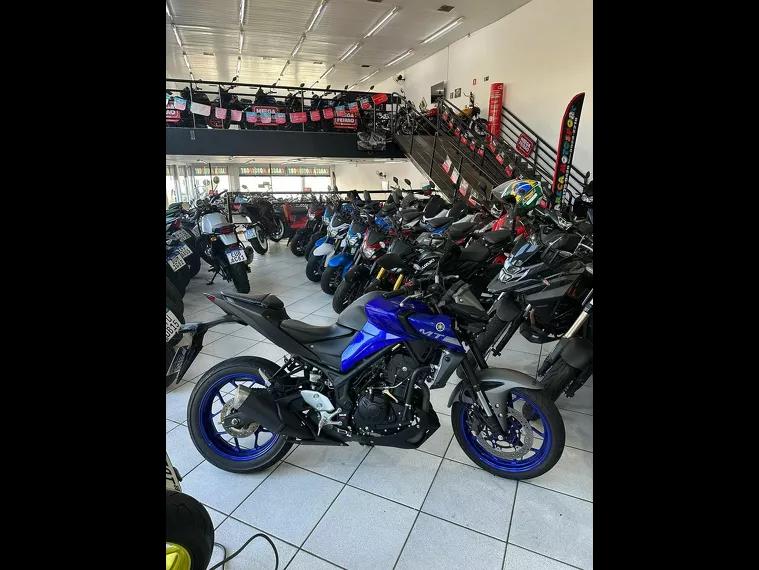 Yamaha MT-03 Azul 9