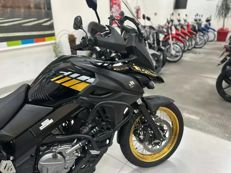 Suzuki V-Strom Preto 13