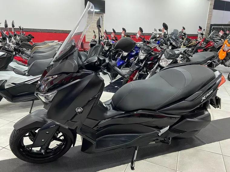 Yamaha Xmax Preto 4