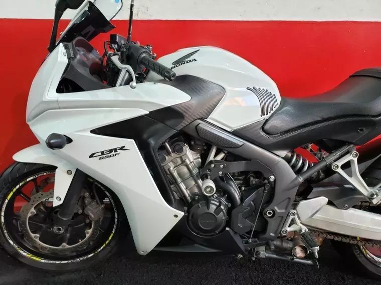 Honda CBR 650 Branco 13