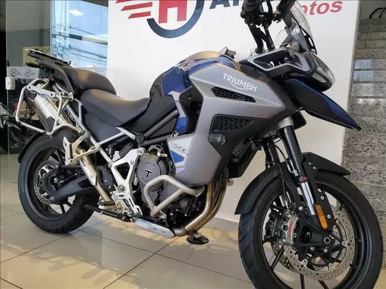 Triumph Tiger 1200 Azul 3