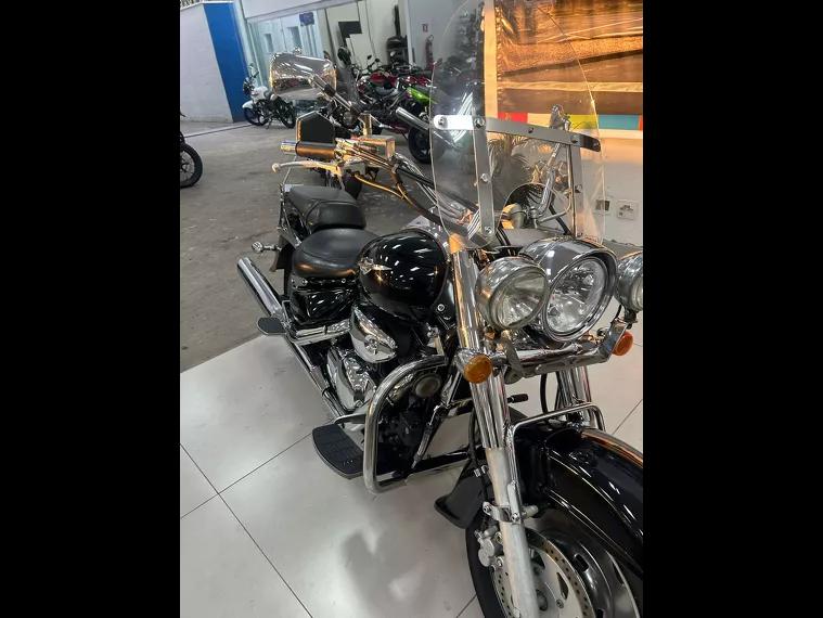 Suzuki Boulevard Preto 16