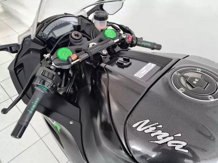 Kawasaki Ninja Preto 10