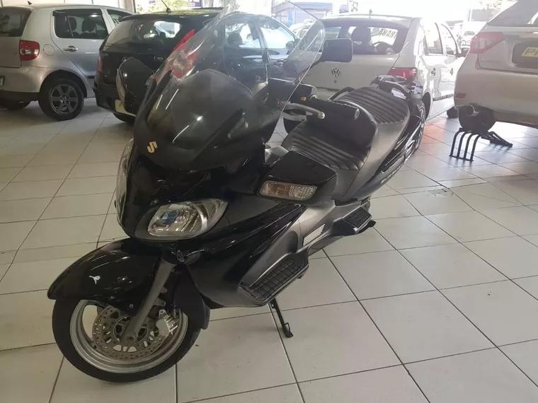 Suzuki Burgman Preto 2