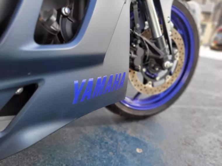Yamaha YZF R3 Azul 8