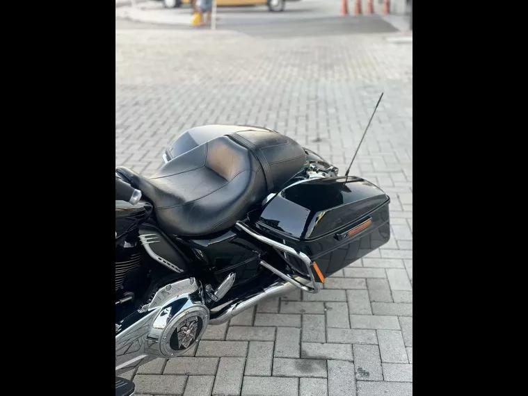 Harley-Davidson Street Glide Preto 12