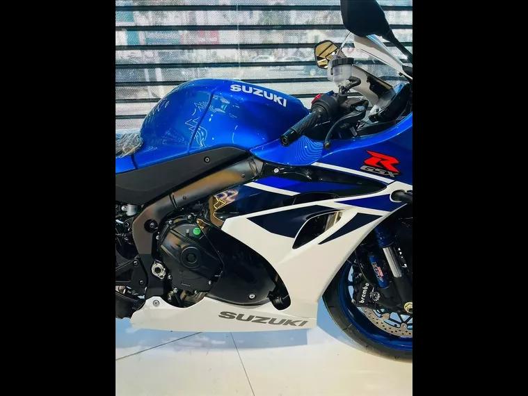 Suzuki GSX-R Branco 12