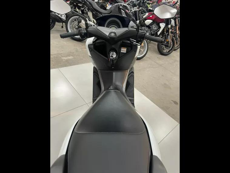 Yamaha Nmax Branco 3