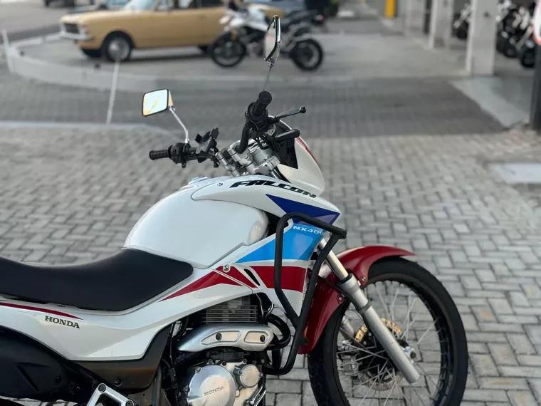 Honda NX 400i Branco 9