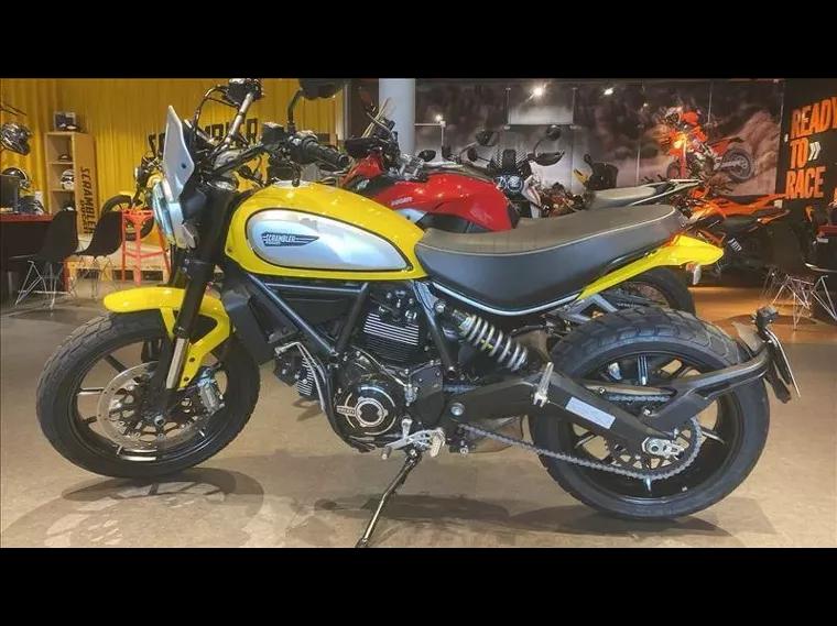 Ducati Scrambler Amarelo 2