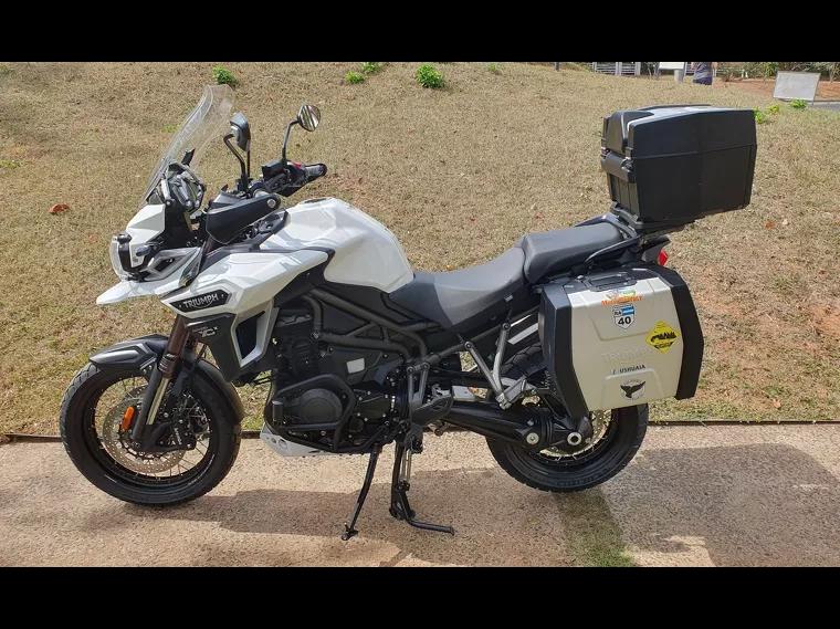 Triumph Tiger 1200 Branco 1