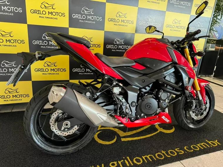 Suzuki GSX-S Vermelho 3