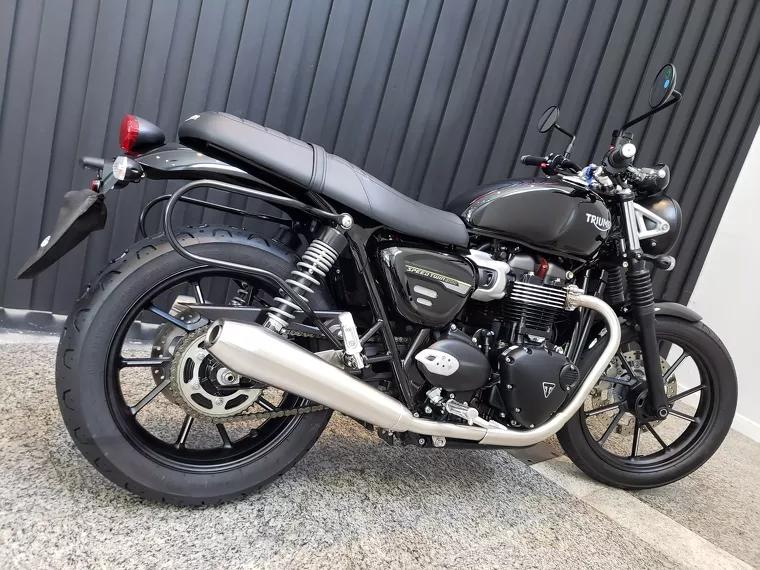 Triumph Speed Twin Preto 6