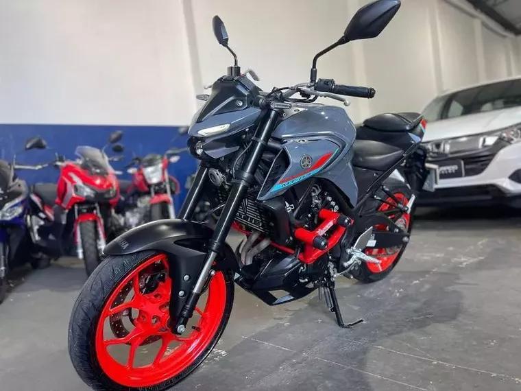 Yamaha MT-03 Cinza 1