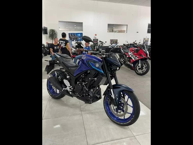 Yamaha MT-03 Azul 13