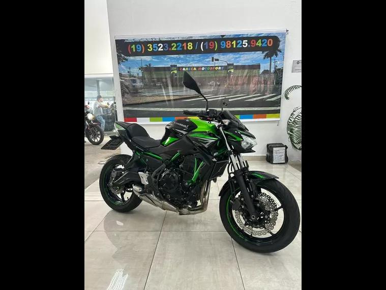 Kawasaki Z 650 Verde 18