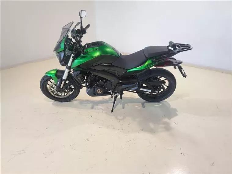 Bajaj Dominar Verde 5