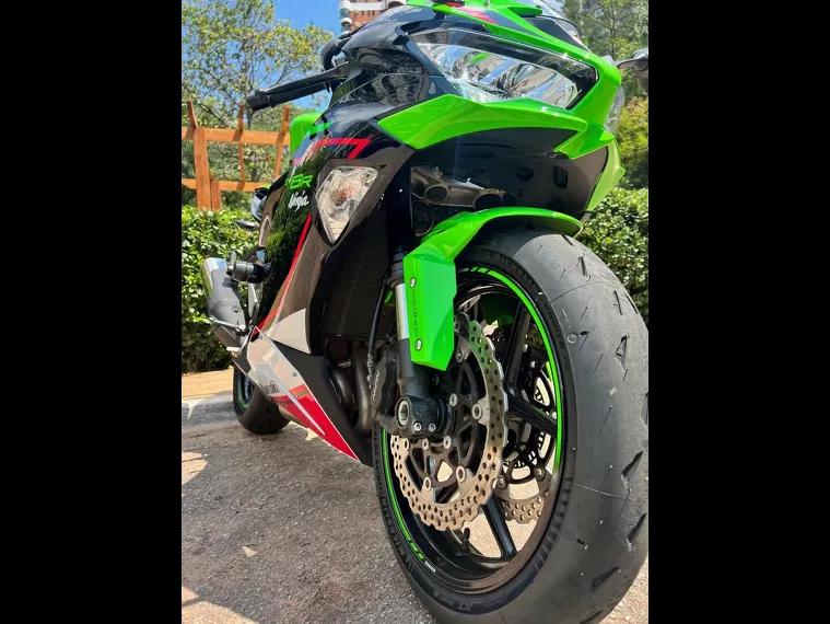 Kawasaki Ninja Verde 9