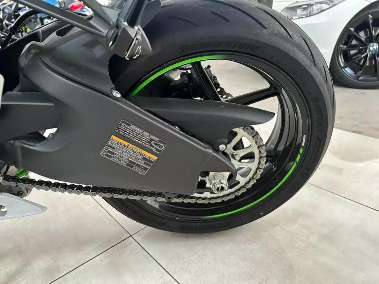 Kawasaki Ninja Verde 3