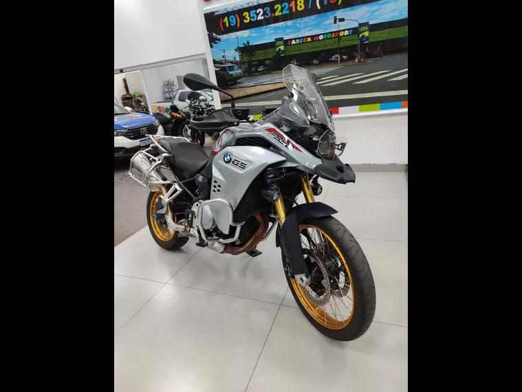 BMW F 850 Cinza 9