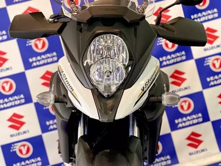 Suzuki V-Strom Branco 2