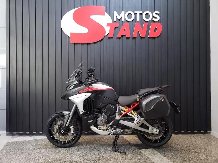 Ducati Multistrada Cinza 11