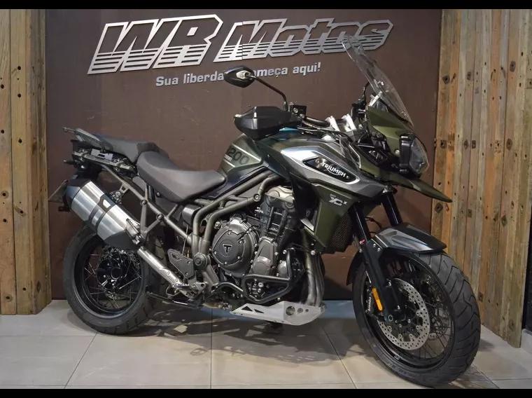 Triumph Tiger 1200 Verde 3