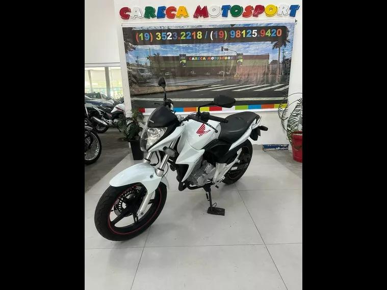 Honda CB 300 Branco 22