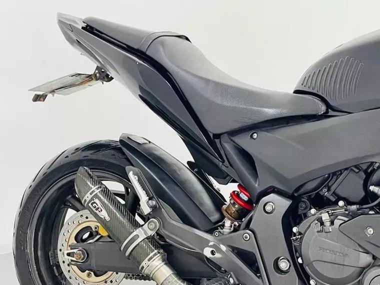 Honda CBR 600 Preto 14