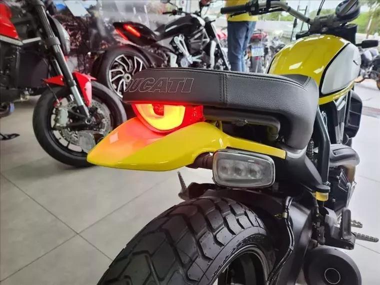 Ducati Scrambler Amarelo 3