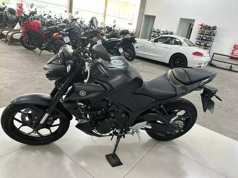 Yamaha MT-03 Preto 29