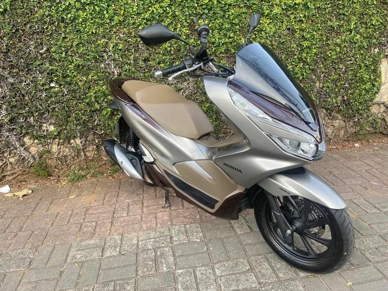 Honda PCX Bege 5