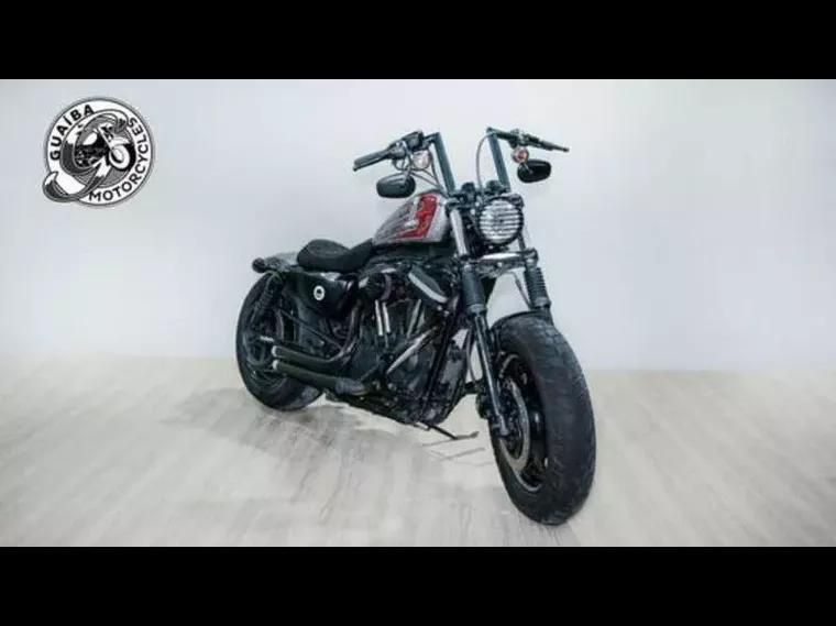 Harley-Davidson Sportster 883 Preto 3